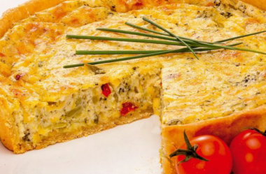 Quiche de brócolis com bacon