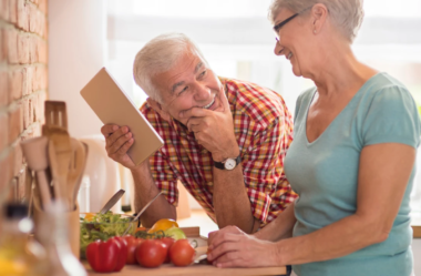 Alimentação para Idosos: 5 Receitas para fortalecer os músculos