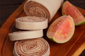 Bolo de rolo: a receita típica de Pernambuco ideal para adoçar sua tarde