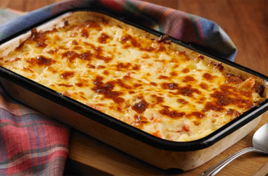 Arroz de Forno com Tomate, Peito de Peru e Queijo