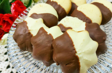 Bolacha de maisena com chocolate