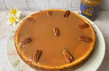 Cheesecake de ricota com doce de leite