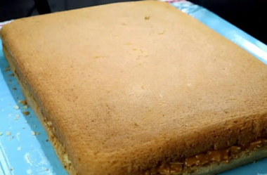  bolo de aniversário simples