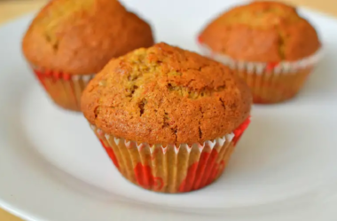 Muffin de laranja com aveia 