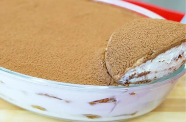 Tiramisu econômico 