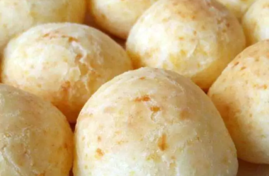  Pão de queijo com polvilho azedo