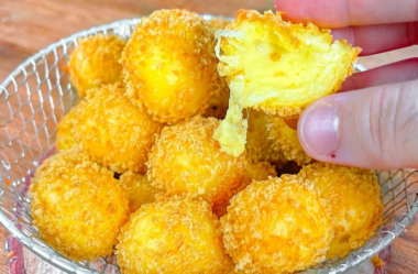 Bolinha de Queijo