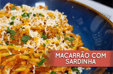 macarrão com sardinha