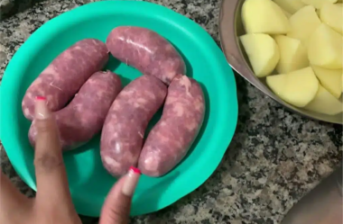 Escondidinho de linguiça toscana