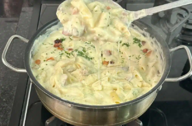 Macarrão ao creme de batata