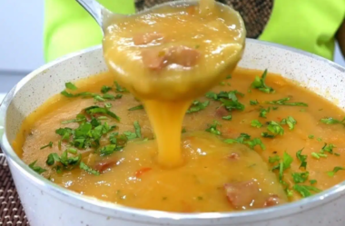 Caldo de mandioca