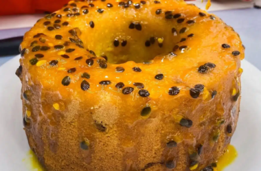 Bolo de maracujá