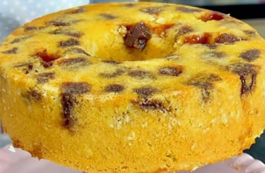 Bolo de goiabada 