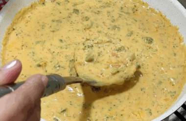 sopa cremosa de brócolis 