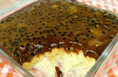 sobremesa napolitana de maracujá 