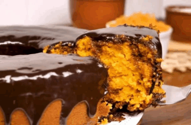 Bolo de cenoura