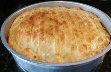 empadão com massa de pastel