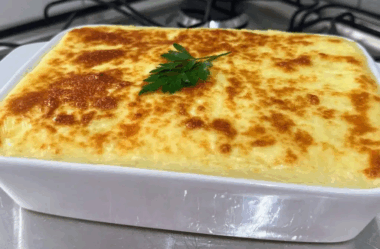 Escondidinho de carne