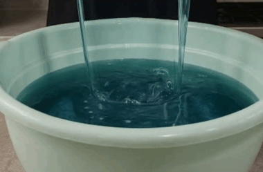 Sabão líquido de pinho multiuso